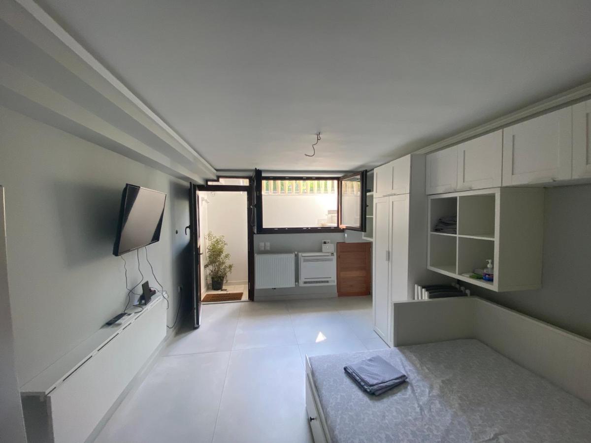 Minimalist Studio Behind Hilton Hotel Atény Exteriér fotografie